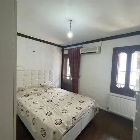 Serin Hébergement de vacances Ula